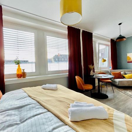 Klassen Stay - Exklusives Apartment Am Hbf - Kueche, Netflix, Kingsizebett Koblenz  Ngoại thất bức ảnh