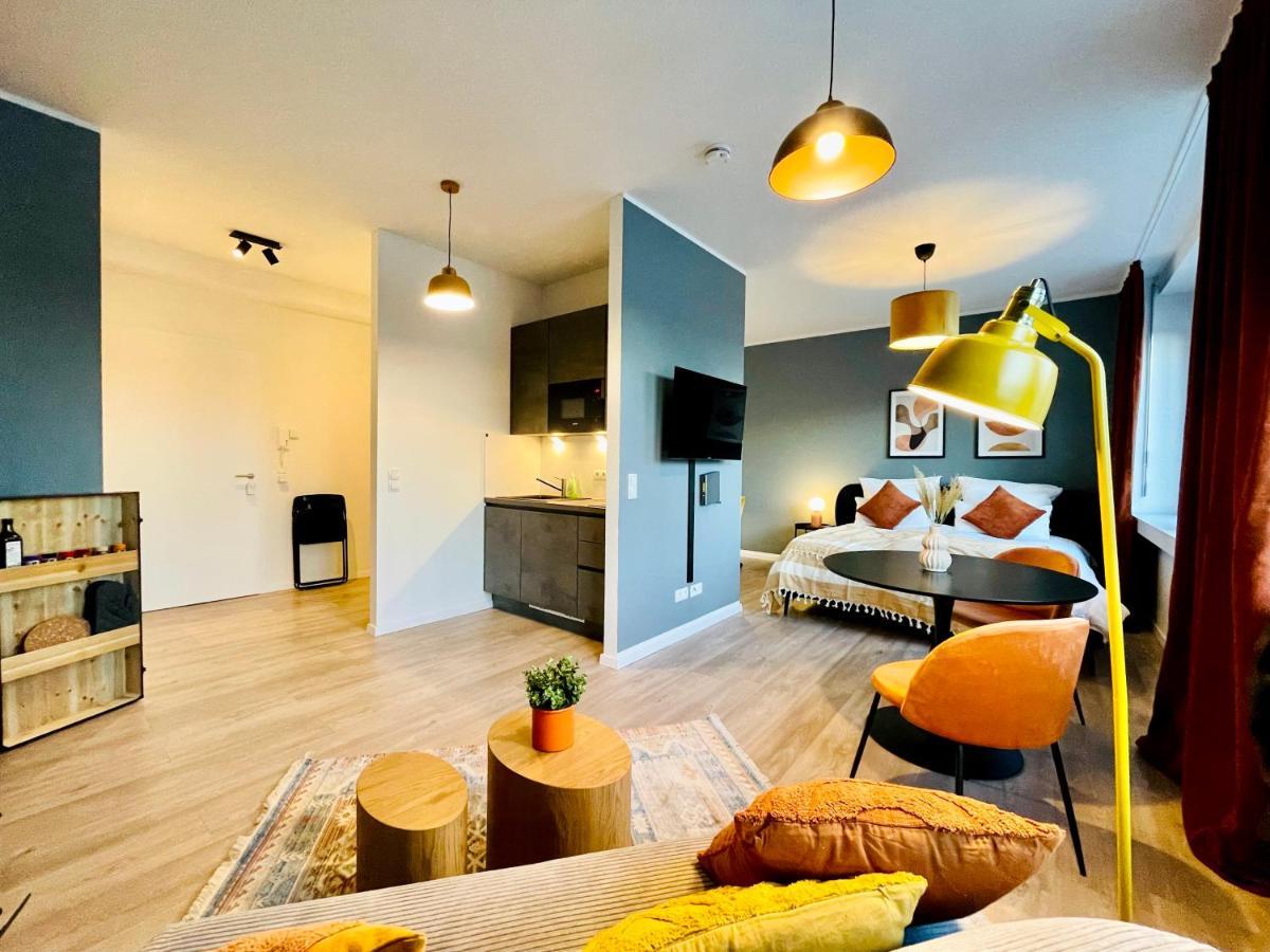 Klassen Stay - Exklusives Apartment Am Hbf - Kueche, Netflix, Kingsizebett Koblenz  Ngoại thất bức ảnh