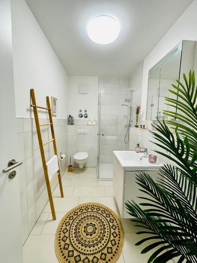 Klassen Stay - Exklusives Apartment Am Hbf - Kueche, Netflix, Kingsizebett Koblenz  Ngoại thất bức ảnh
