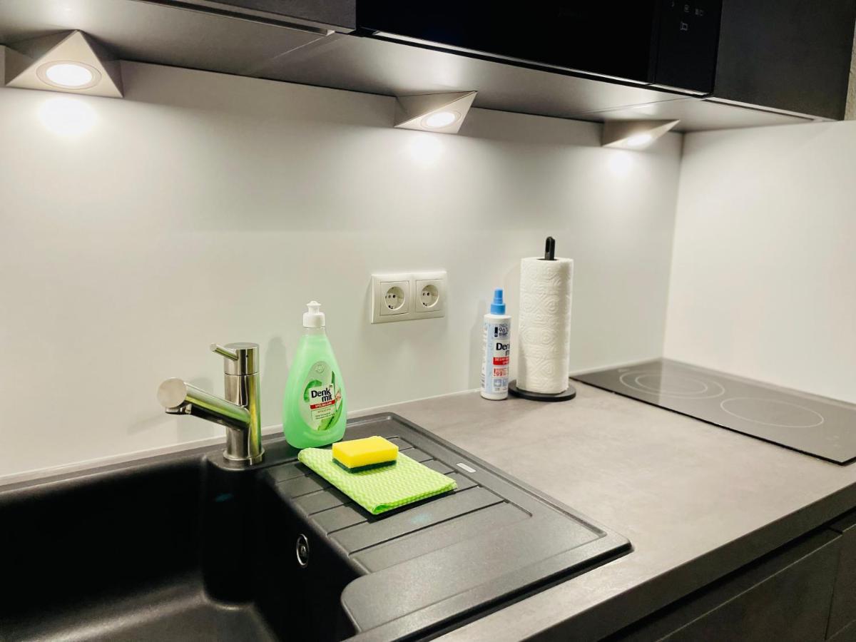 Klassen Stay - Exklusives Apartment Am Hbf - Kueche, Netflix, Kingsizebett Koblenz  Ngoại thất bức ảnh