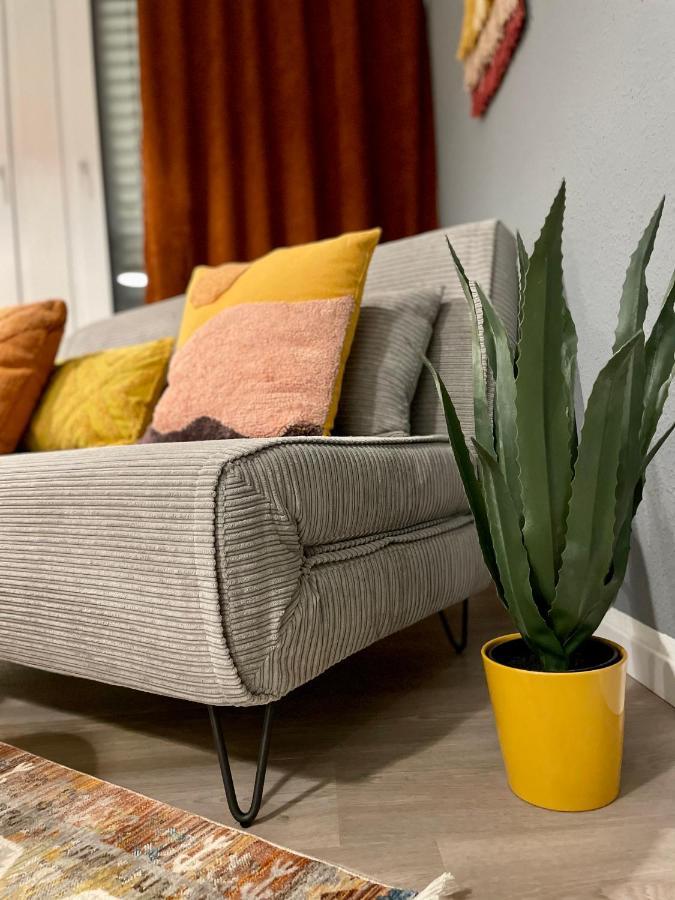 Klassen Stay - Exklusives Apartment Am Hbf - Kueche, Netflix, Kingsizebett Koblenz  Ngoại thất bức ảnh